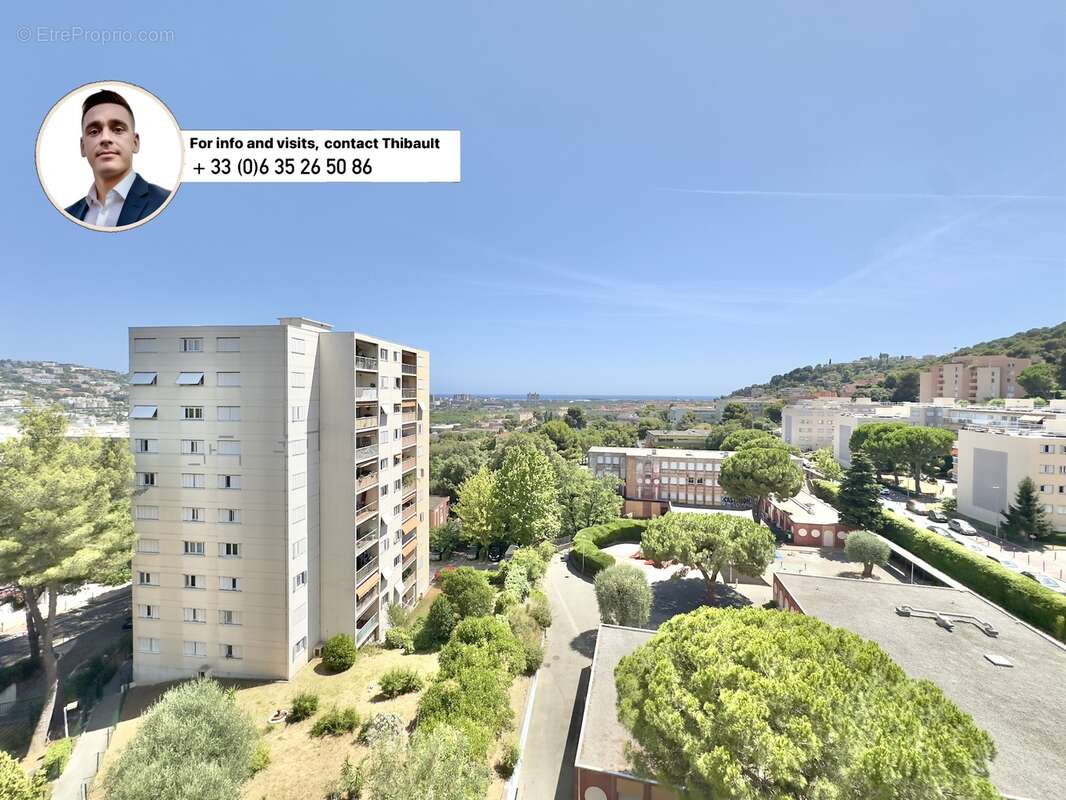 Appartement à SAINT-LAURENT-DU-VAR