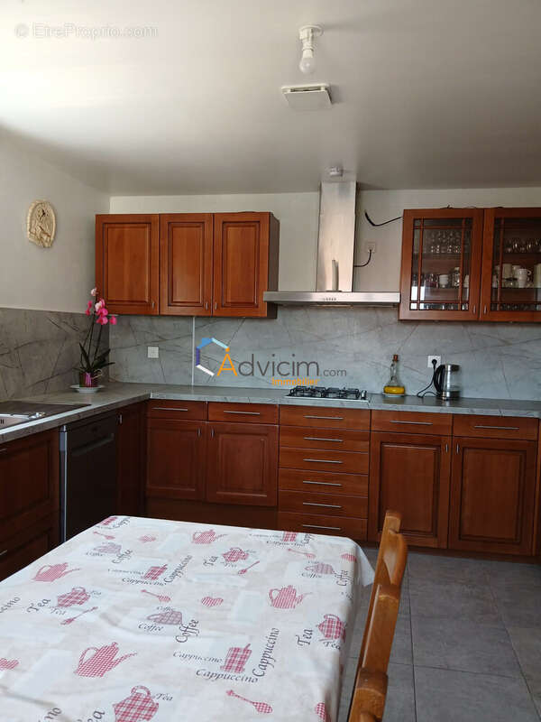 Maison à COULOMMIERS