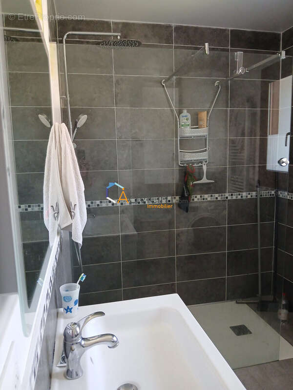 Maison à COULOMMIERS