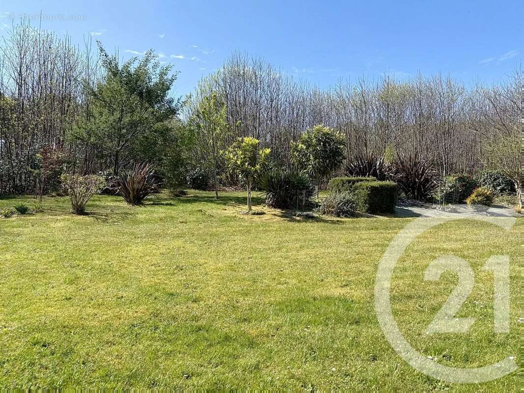 Maison à SAINT-NICOLAS-DE-REDON