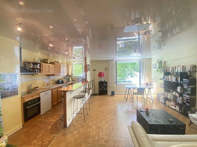 Appartement à MAISONS-ALFORT