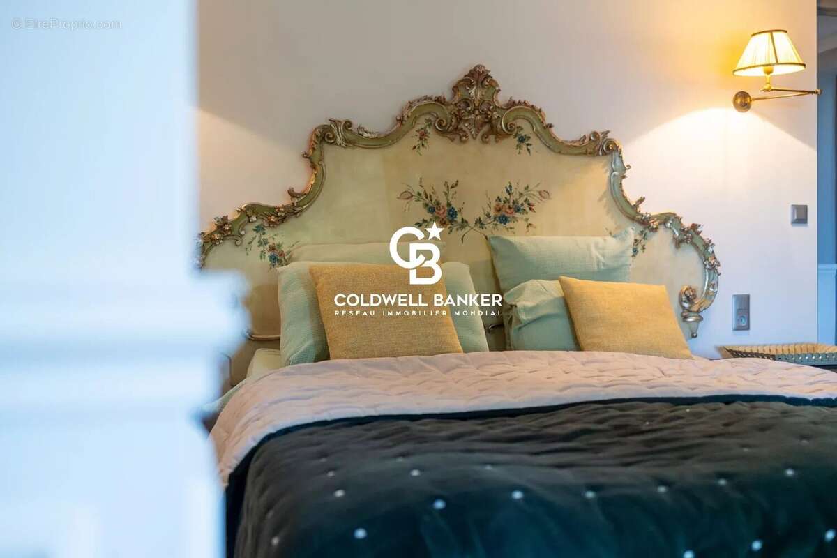 Maison à LA GARDE-FREINET