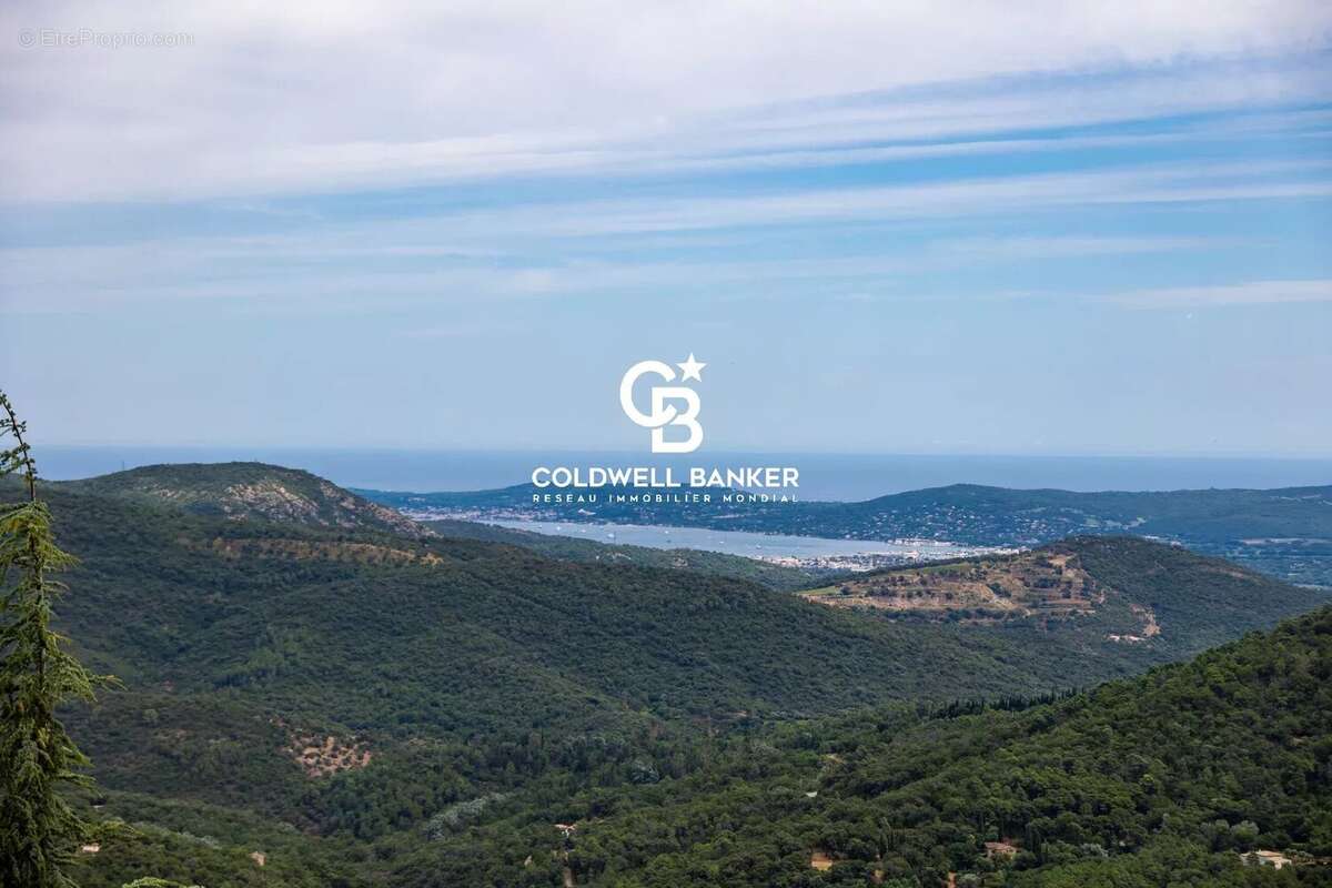 Maison à LA GARDE-FREINET