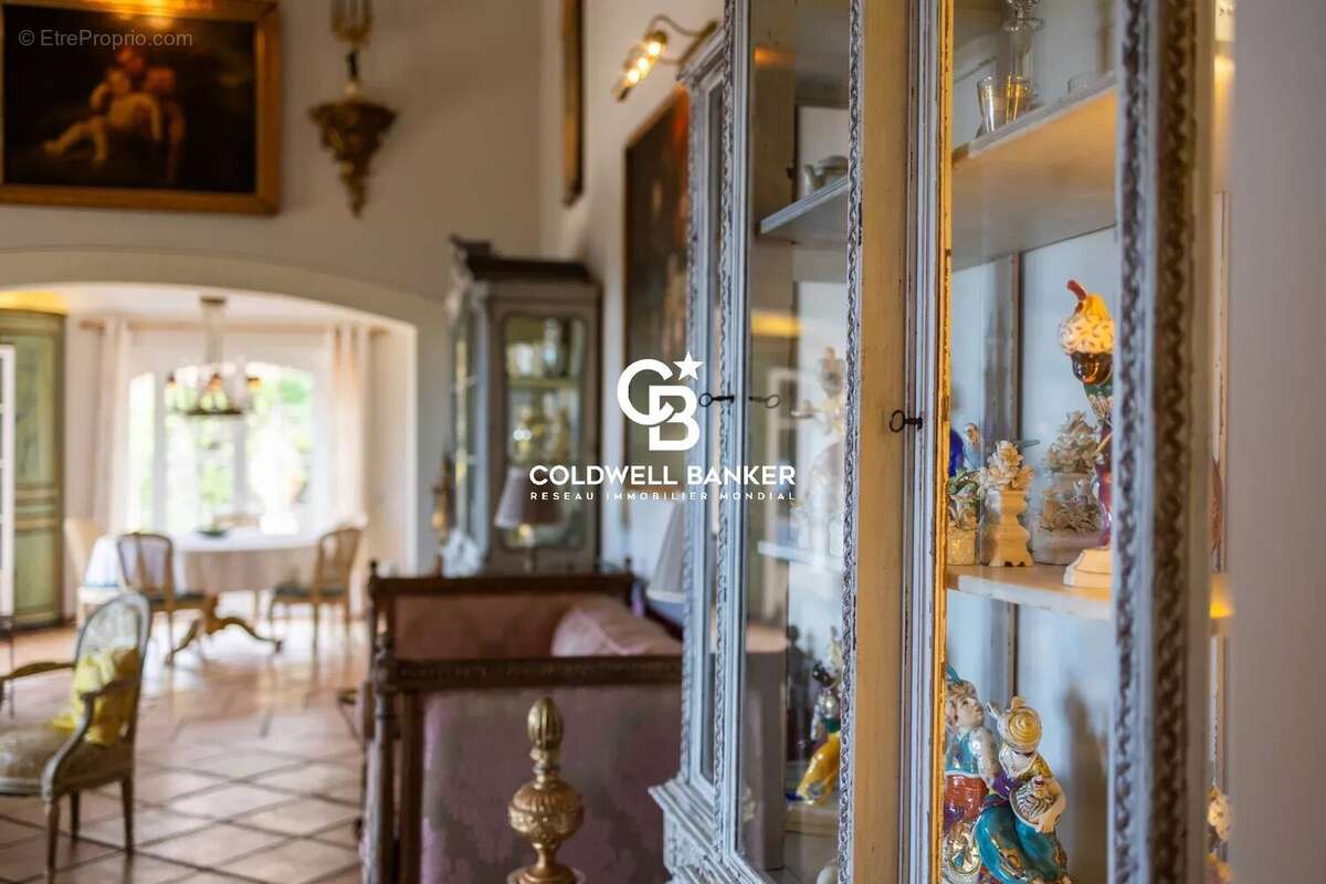 Maison à LA GARDE-FREINET