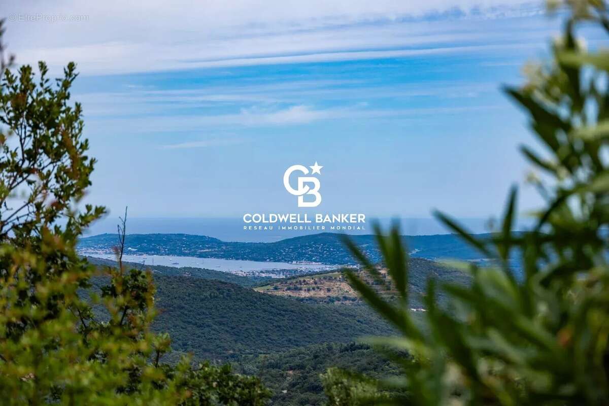 Maison à LA GARDE-FREINET