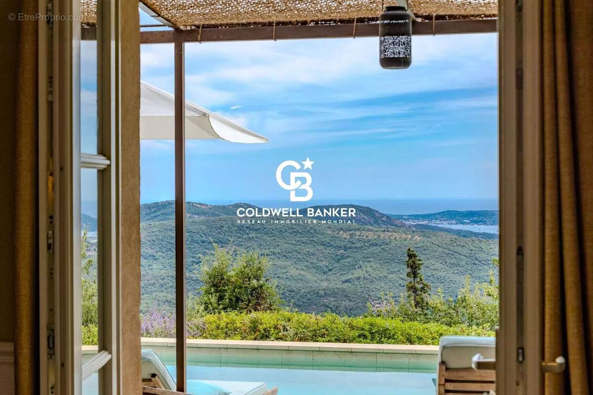 Maison à LA GARDE-FREINET