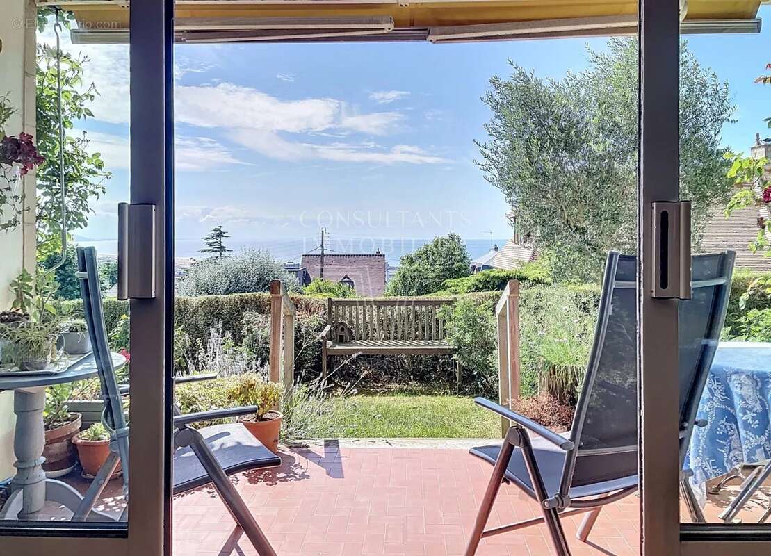 Appartement à TROUVILLE-SUR-MER