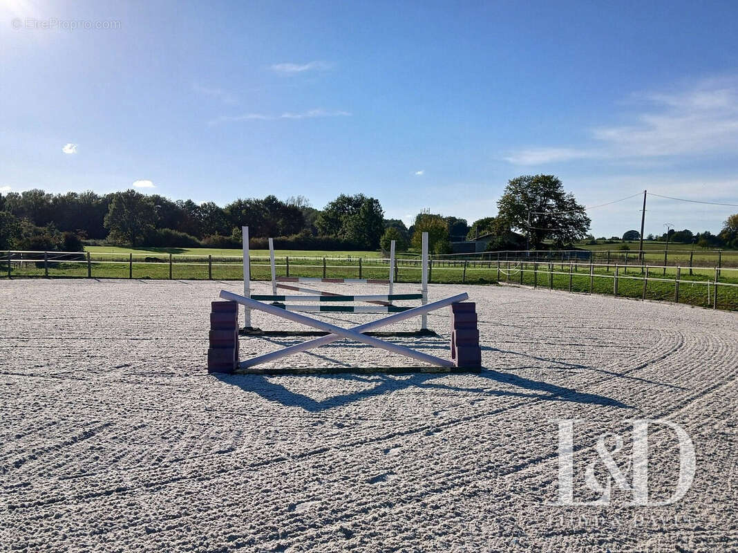 Maison à SAINT-MEARD-DE-GURCON