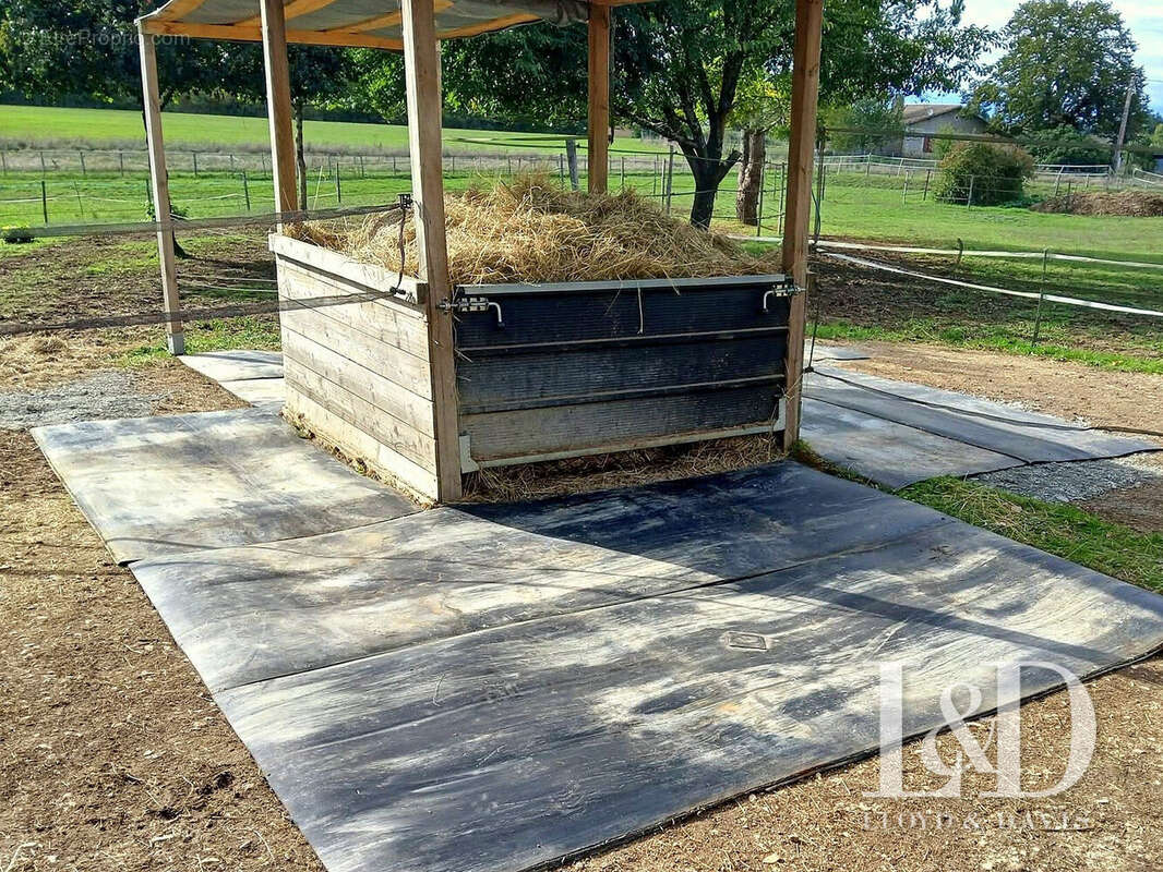 Maison à SAINT-MEARD-DE-GURCON
