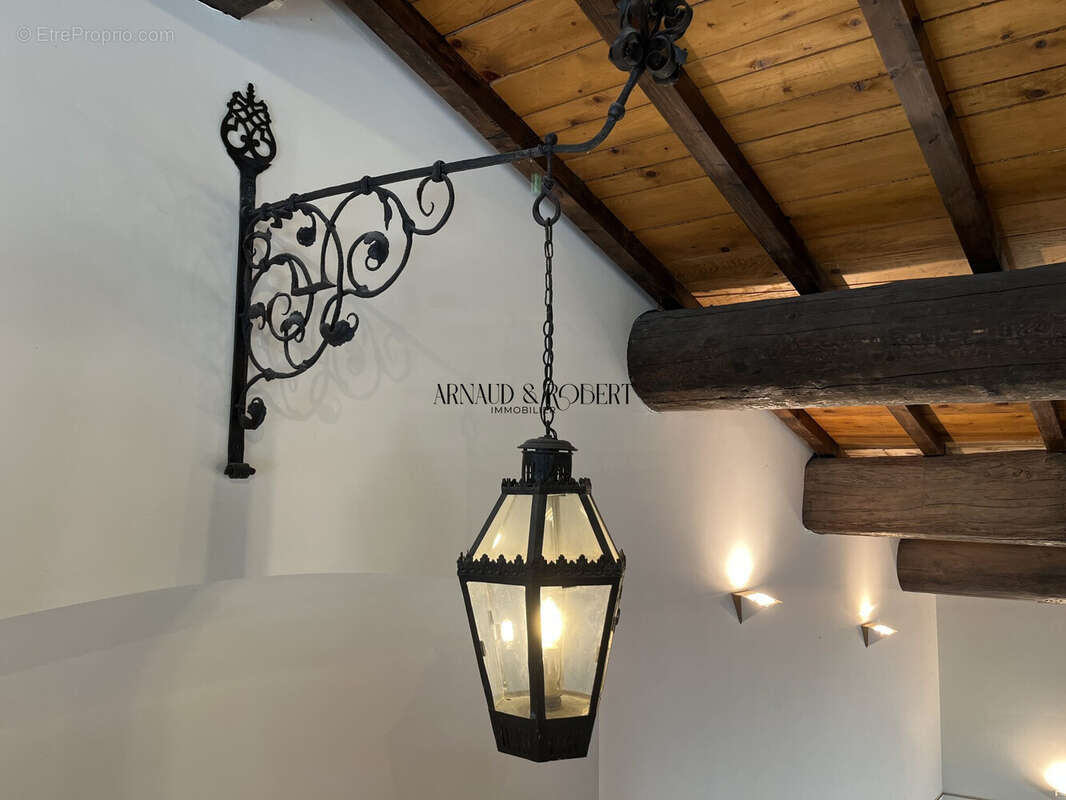 Maison à LE POET-LAVAL