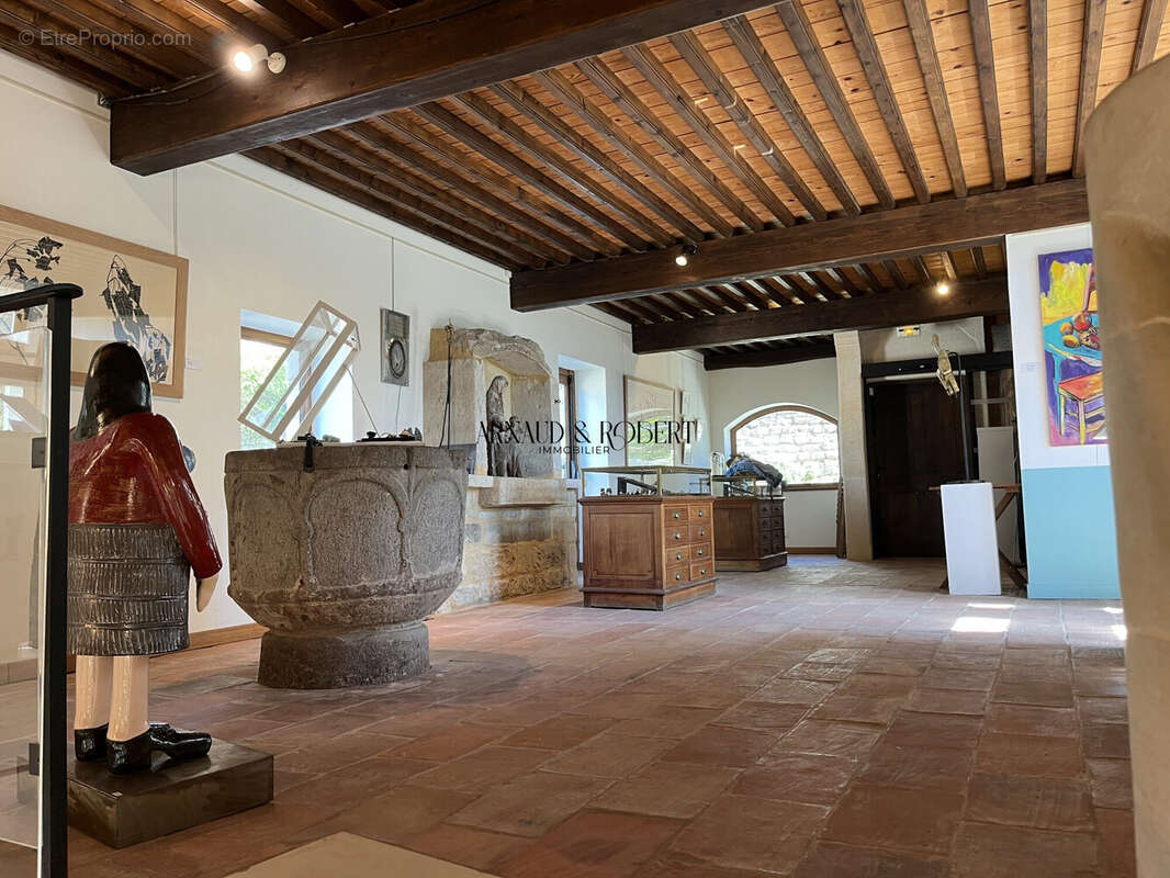 Maison à LE POET-LAVAL