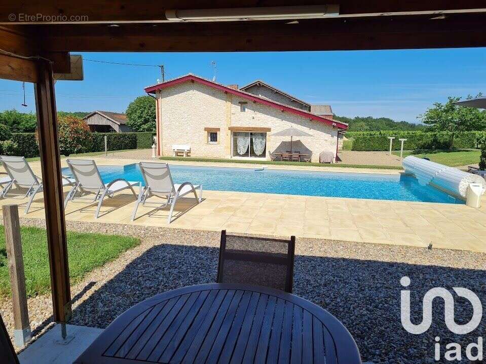 Photo 3 - Maison à FOUGUEYROLLES