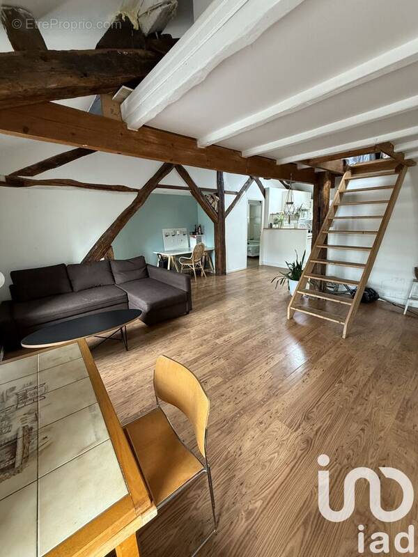 Photo 1 - Appartement à SARCELLES