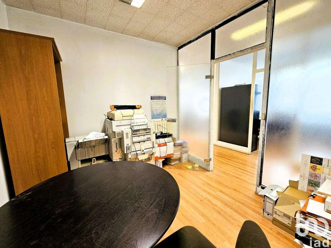 Photo 7 - Commerce à VITRY-SUR-SEINE