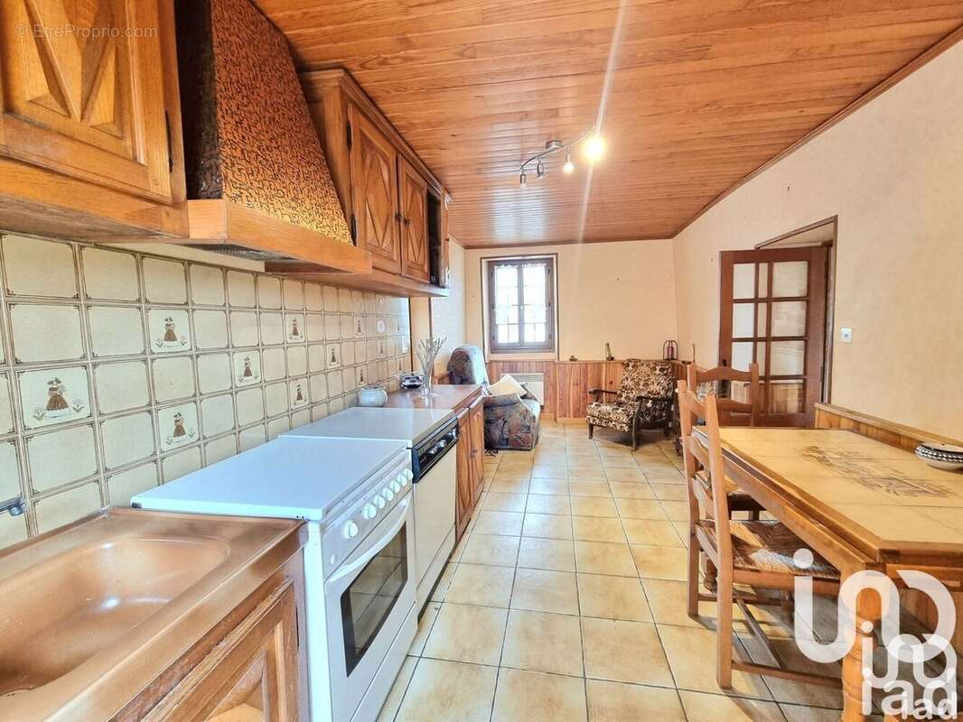 Photo 7 - Maison à CUREMONTE