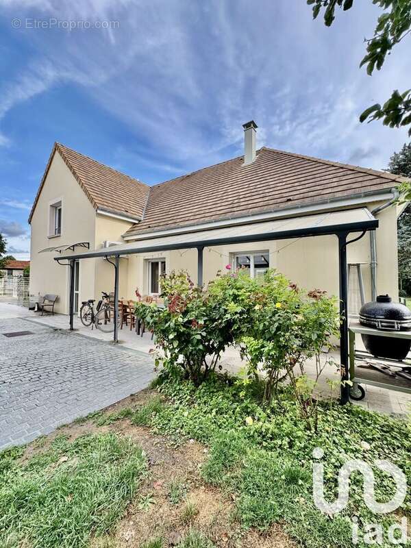 Photo 9 - Maison à ROMILLY-SUR-SEINE