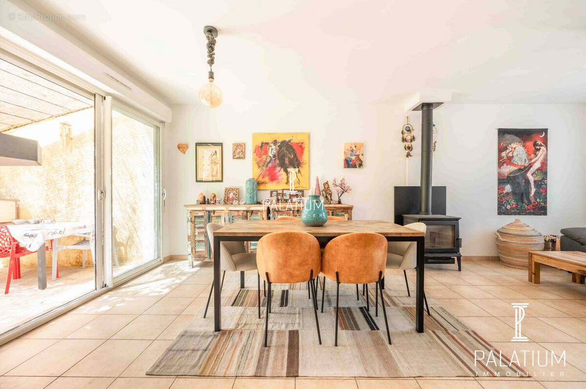 Maison à GREOUX-LES-BAINS