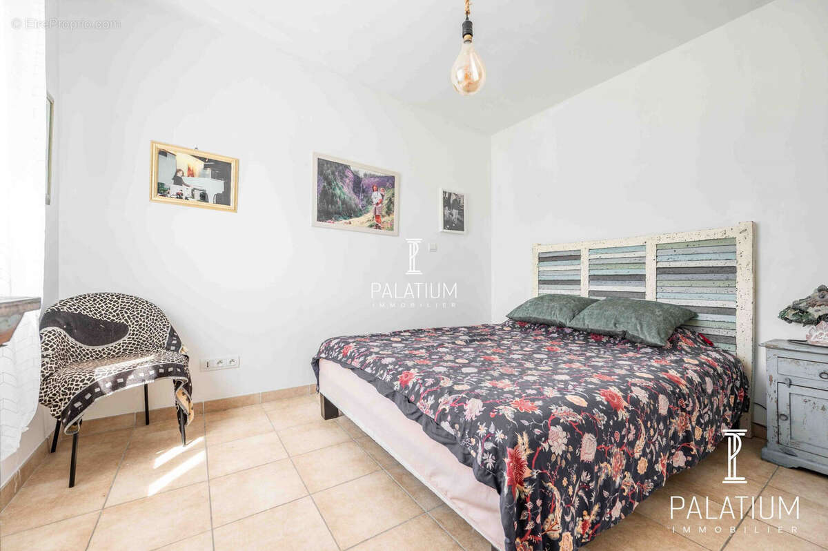 Maison à GREOUX-LES-BAINS