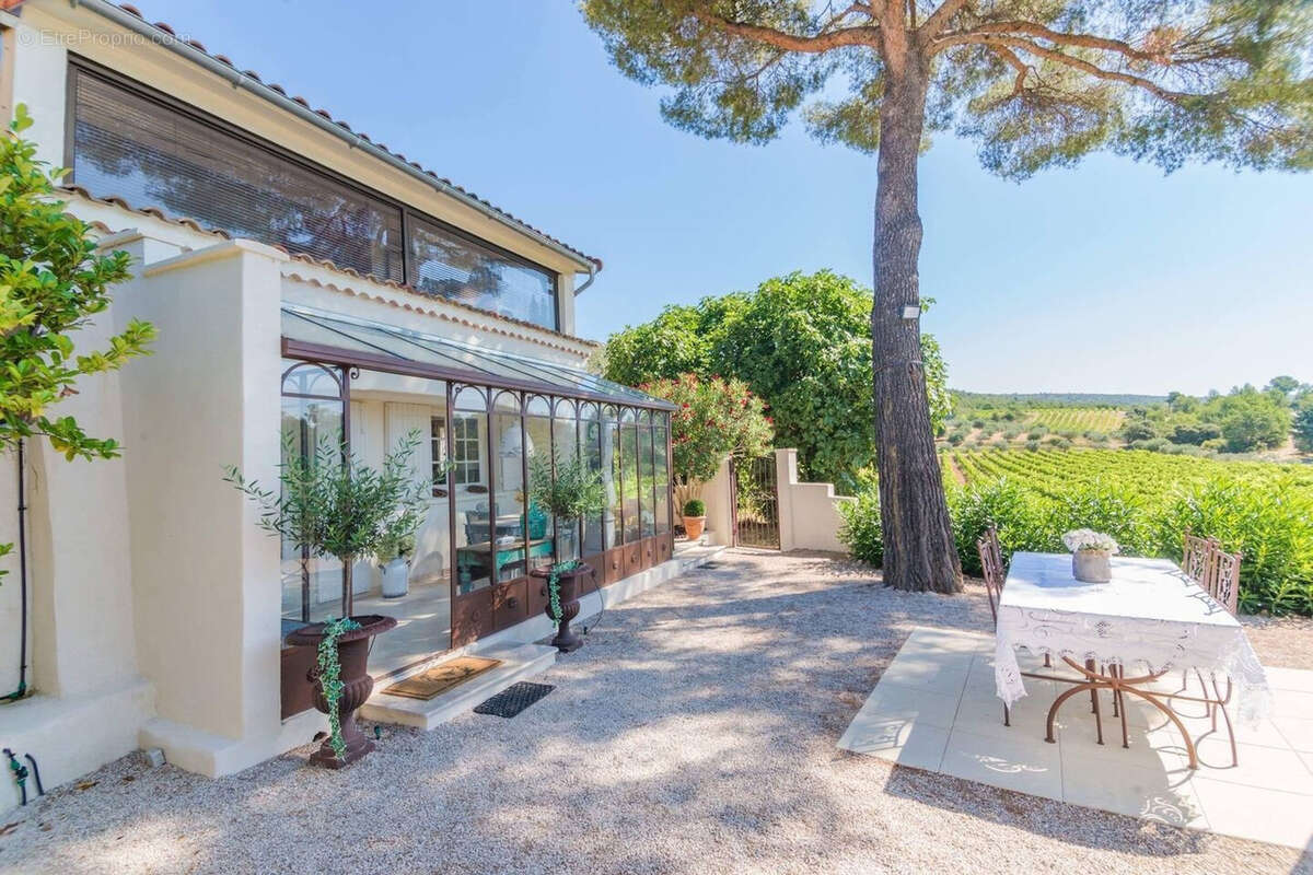 Maison à PUYLOUBIER