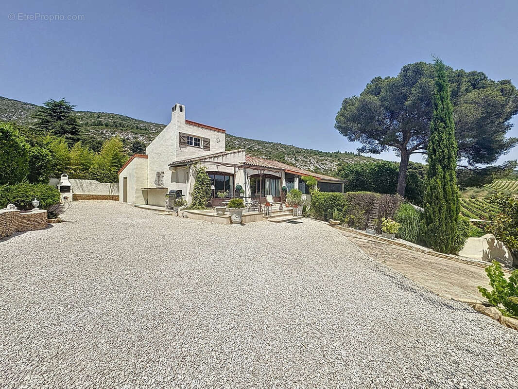 Maison à PUYLOUBIER