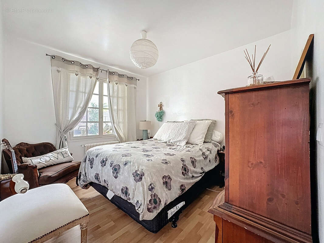 Maison à PUYLOUBIER