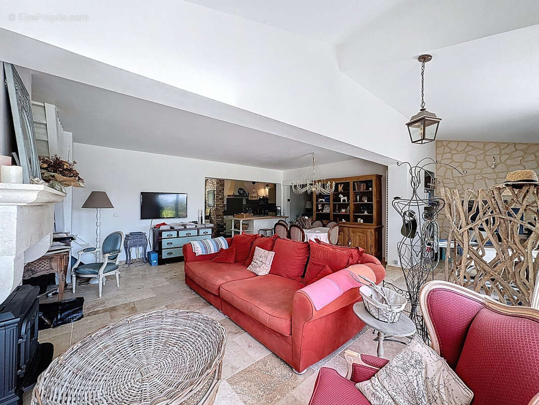 Maison à PUYLOUBIER