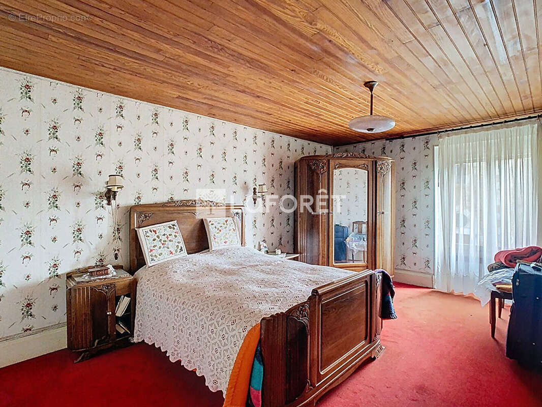 Maison à VAL-DE-MEUSE