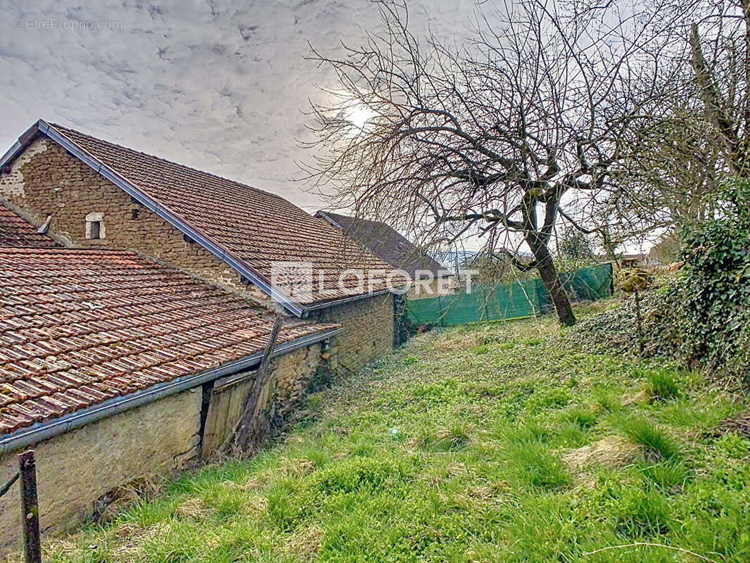 Maison à VAL-DE-MEUSE
