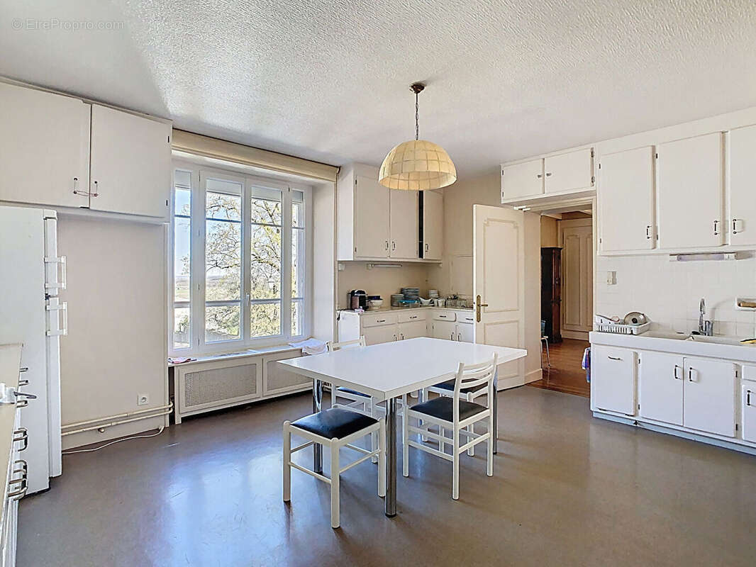 Maison à VAL-DE-MEUSE