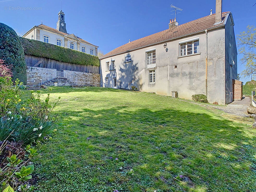 Maison à VAL-DE-MEUSE