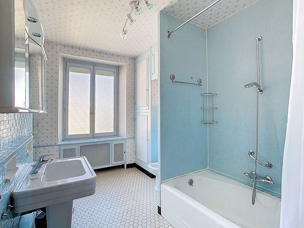 Maison à VAL-DE-MEUSE