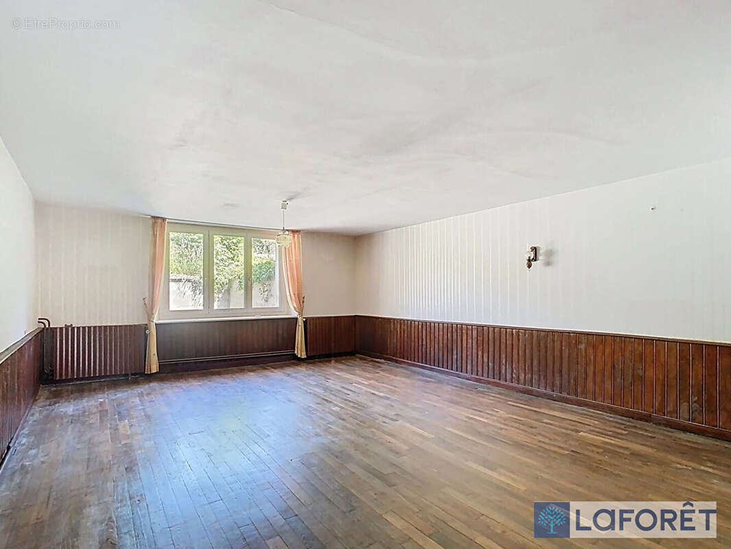 Maison à BASSONCOURT