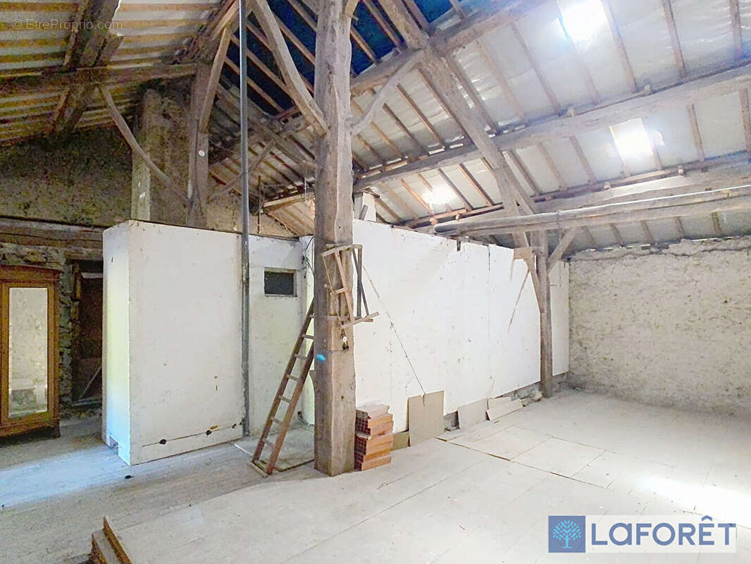 Maison à BASSONCOURT