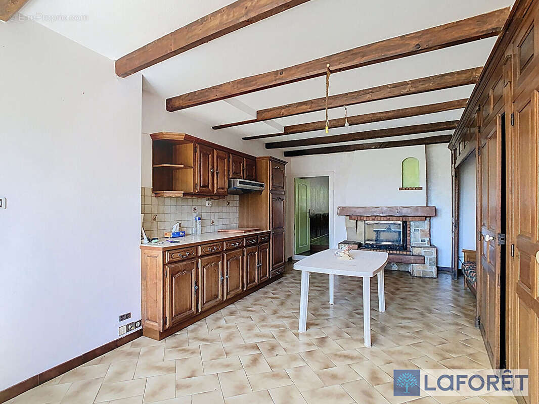 Maison à BASSONCOURT