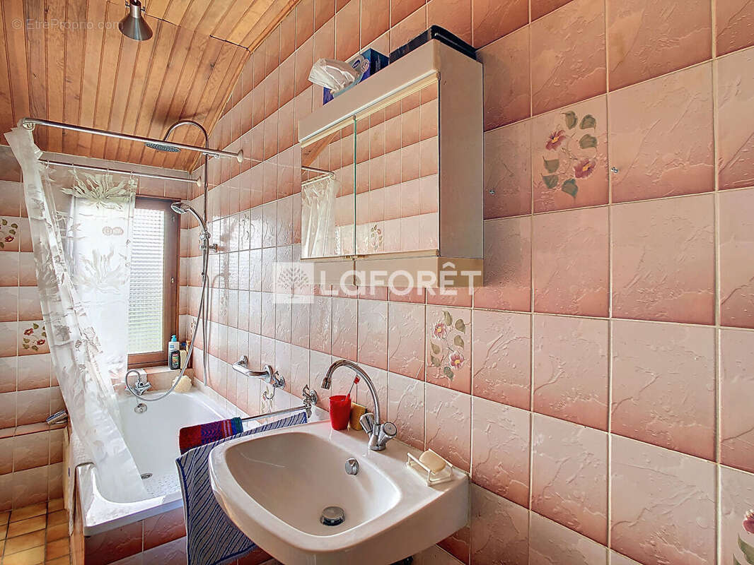 Maison à VAL-DE-MEUSE