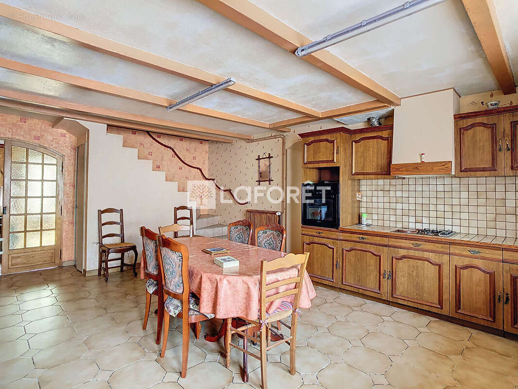 Maison à VAL-DE-MEUSE