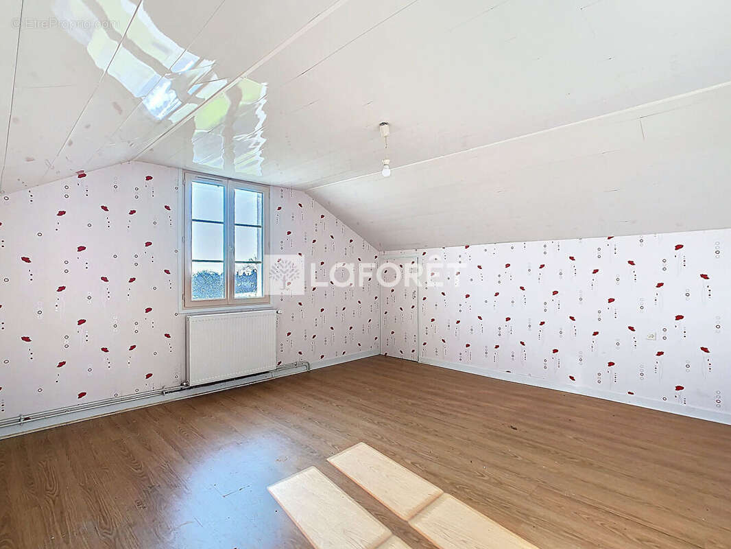 Maison à FRESNES-SUR-APANCE