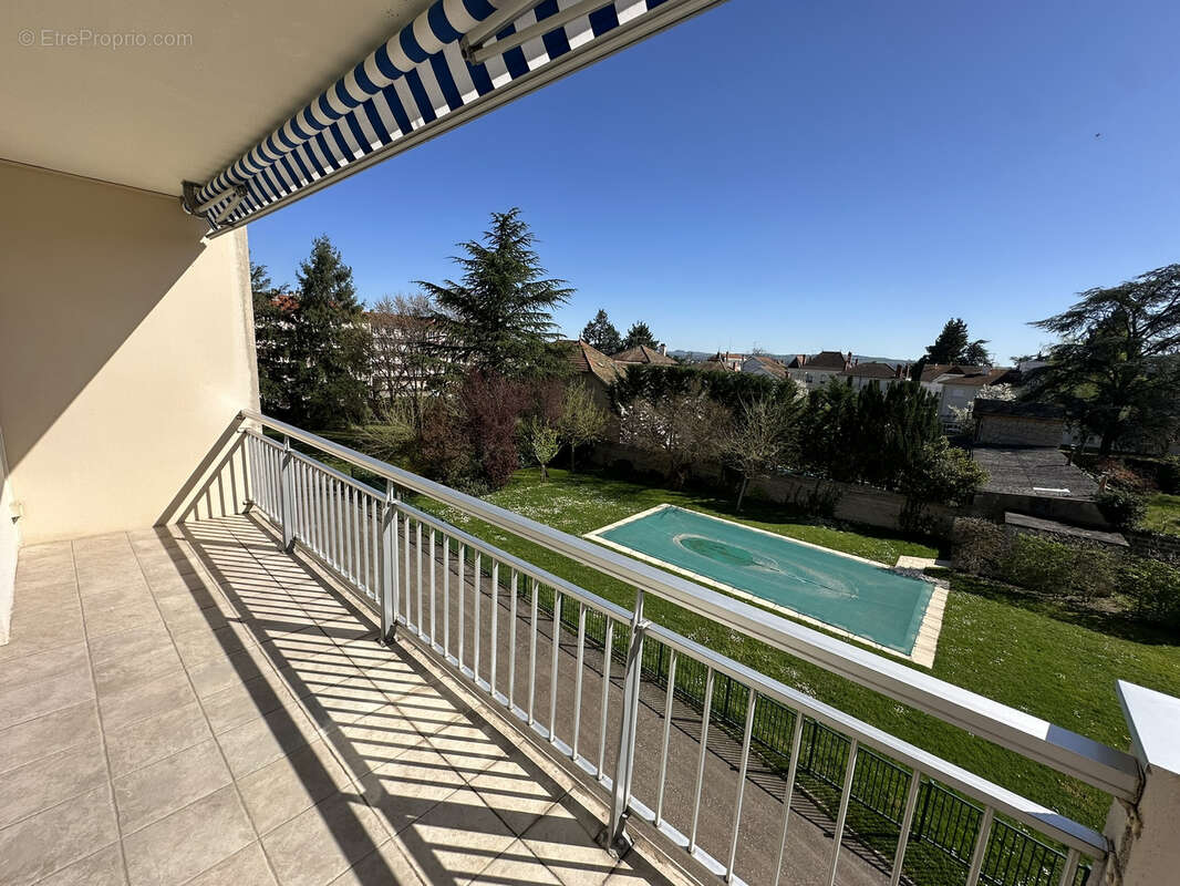 Appartement à RIORGES