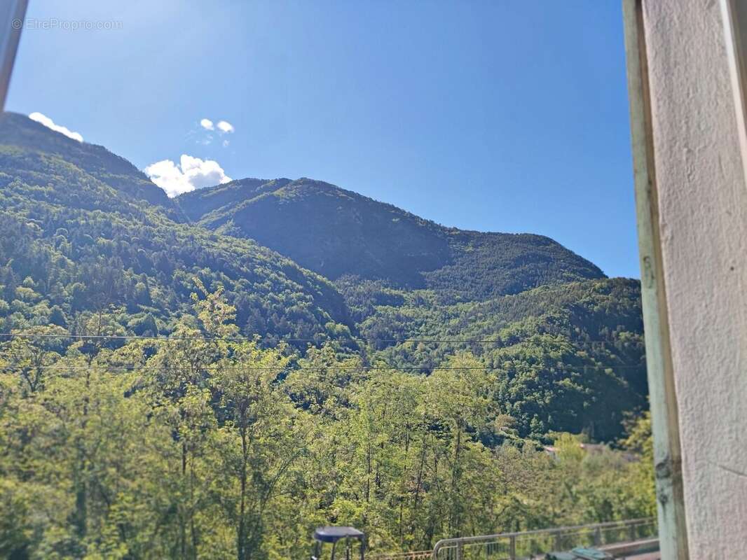 Appartement à LANTOSQUE