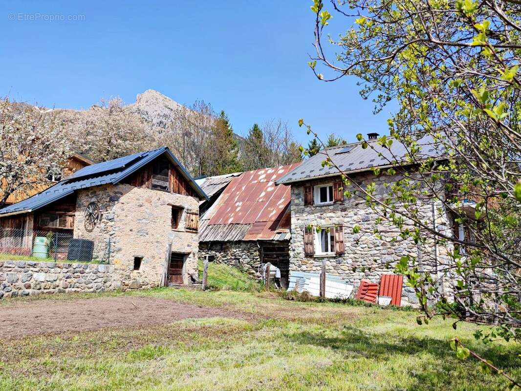 Maison à VALDEBLORE