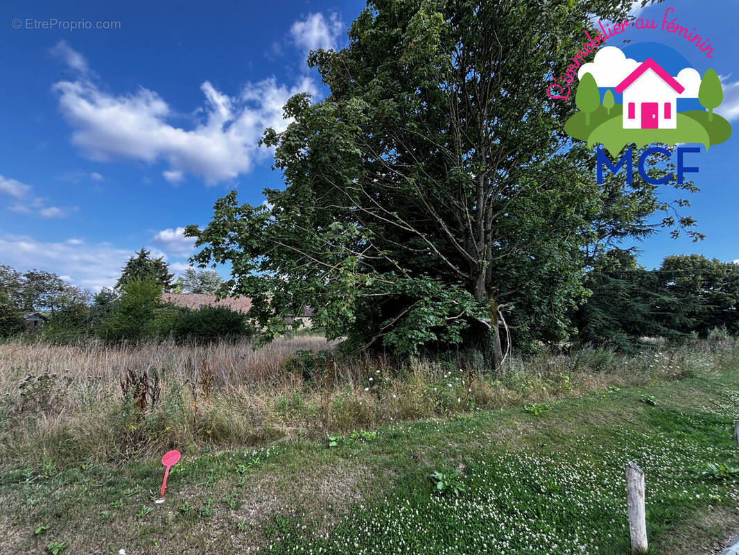 Terrain à PACY-SUR-EURE