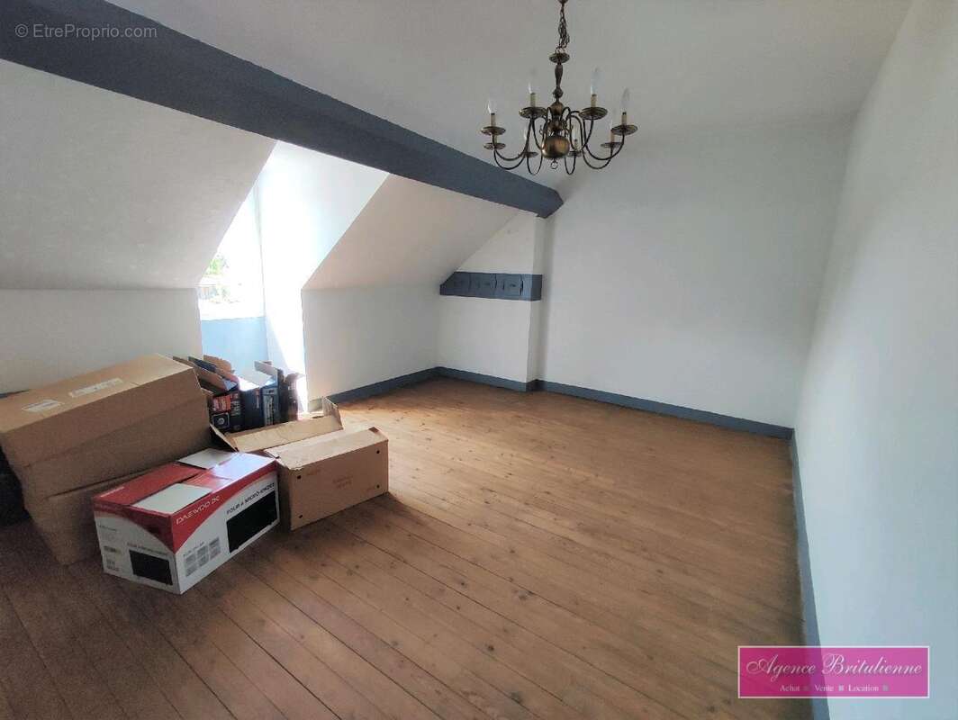 Maison à BRETEUIL