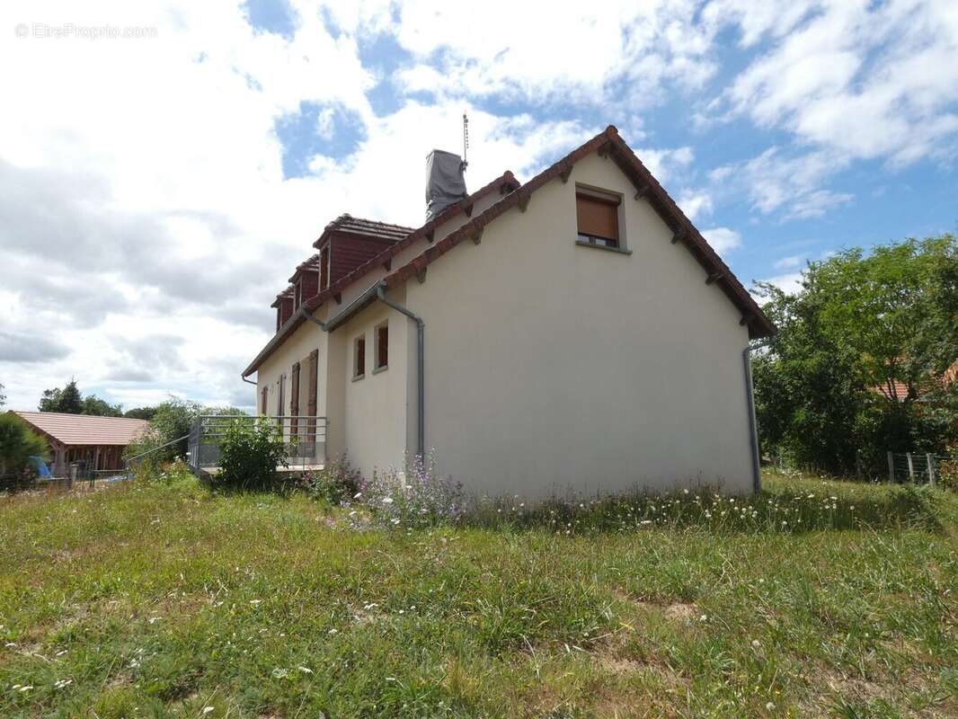Maison à CRESSAT