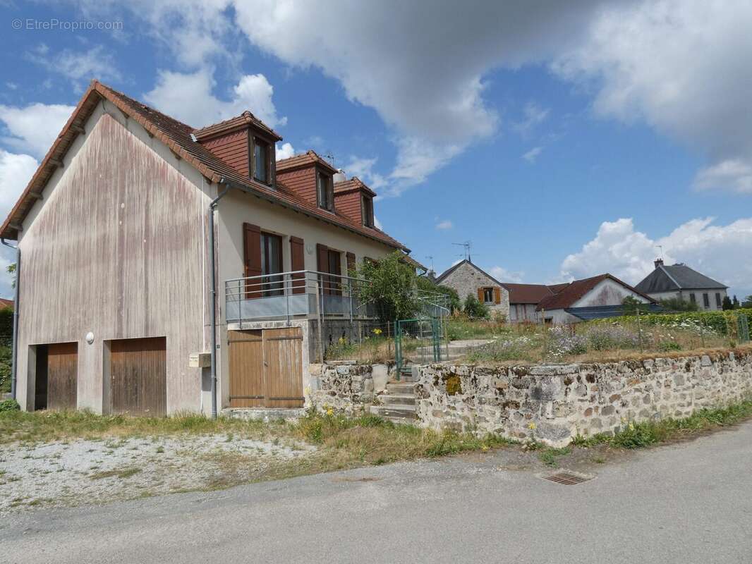 Maison à CRESSAT