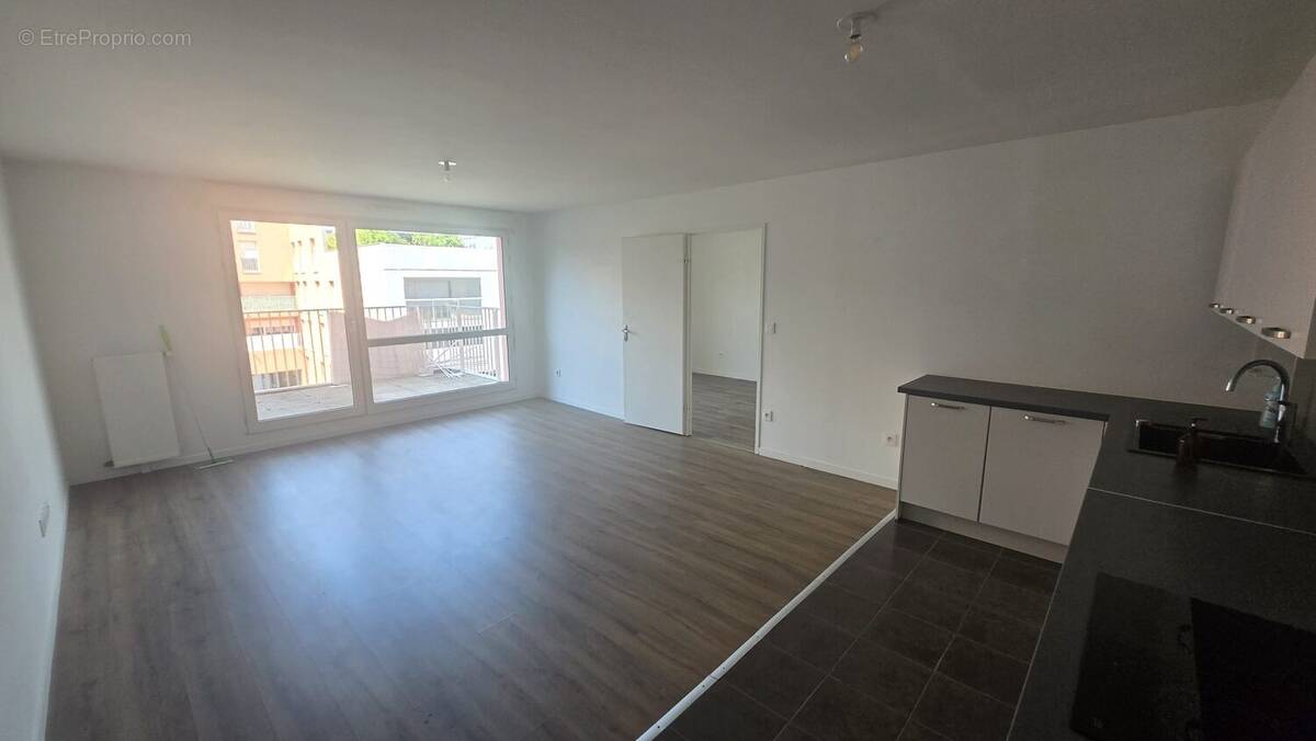 Appartement à COLOMBES