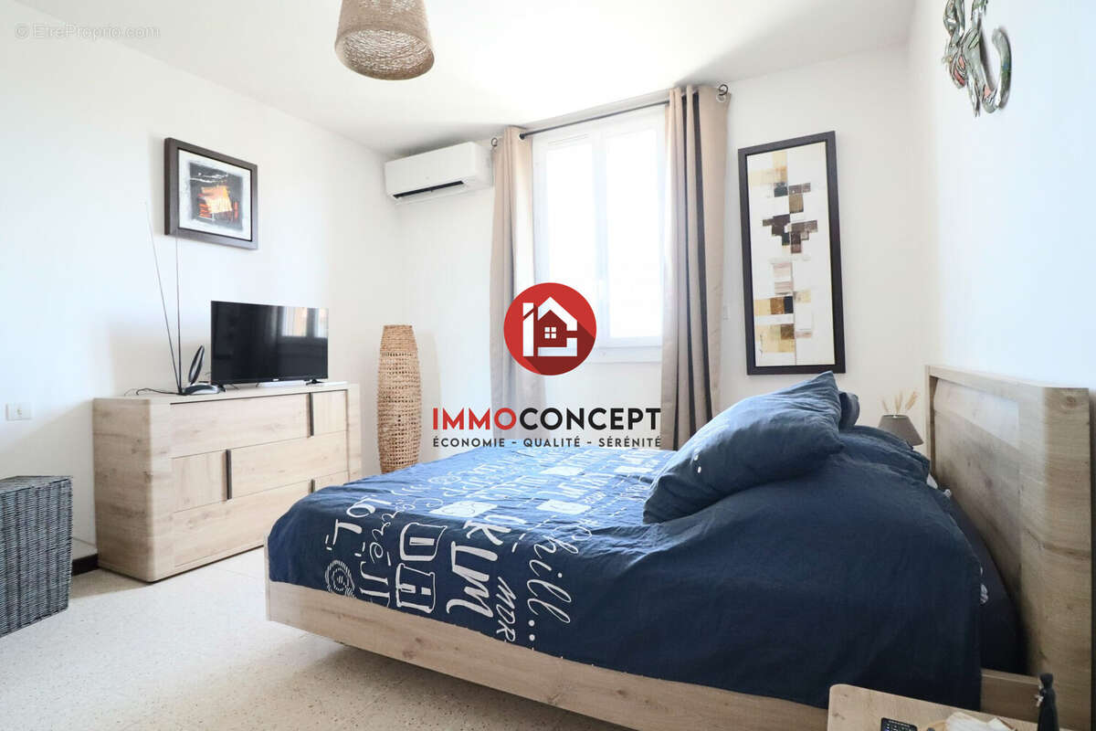 Maison à LAUDUN-L&#039;ARDOISE