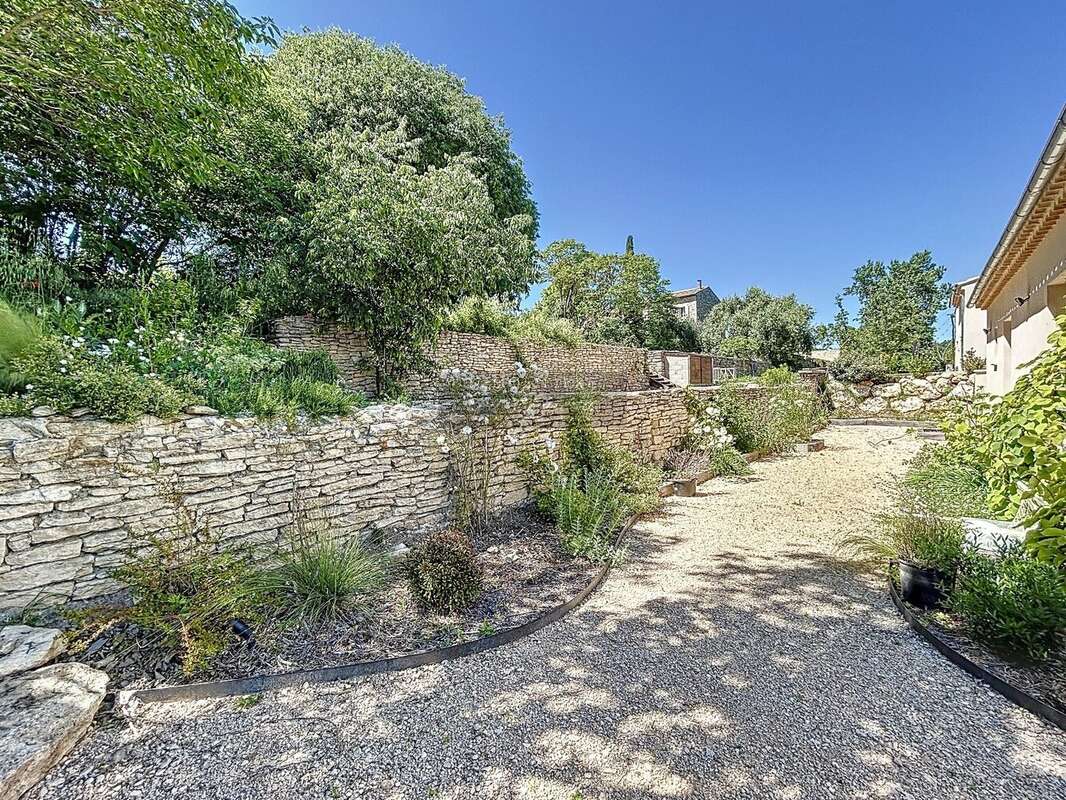 Maison à SAINT-PANTALEON