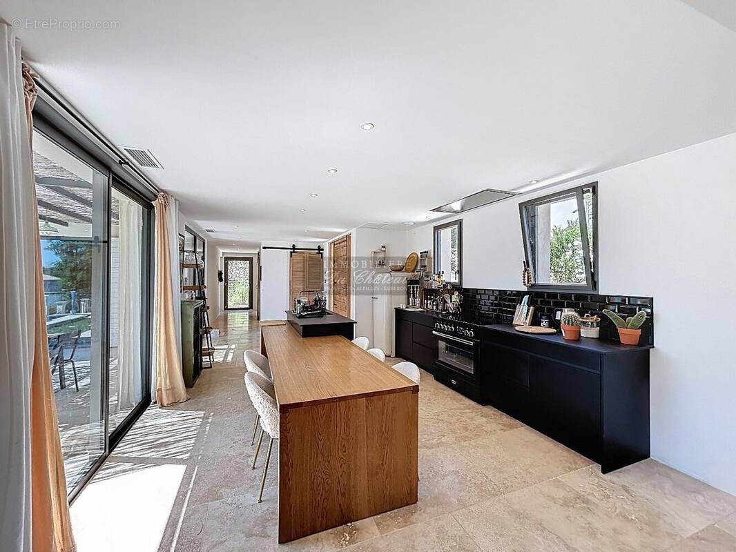 Maison à SAINT-PANTALEON