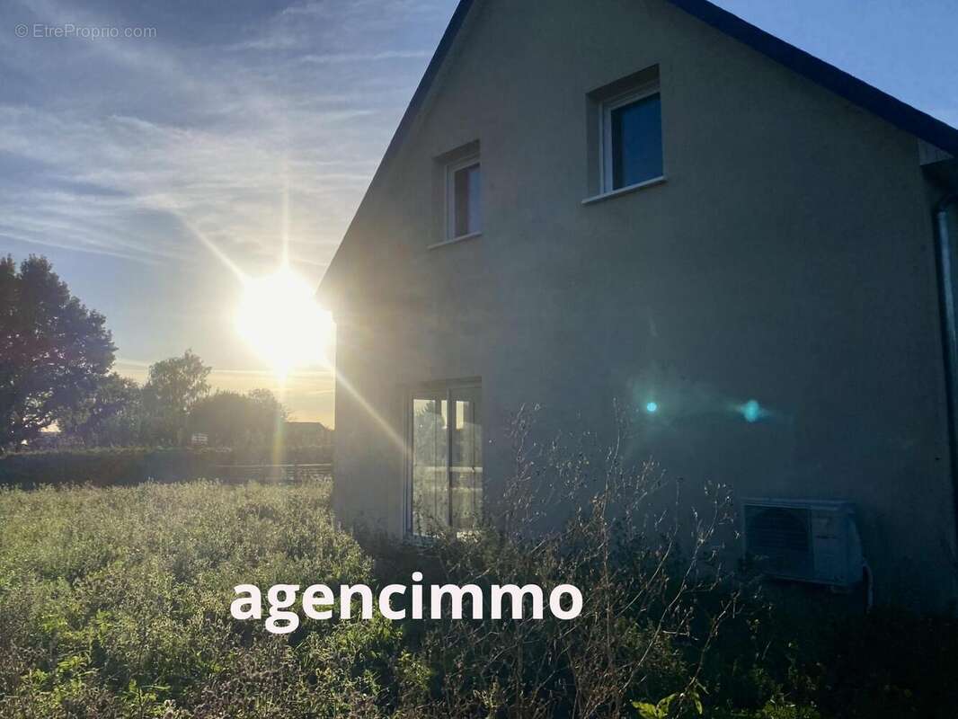 Maison à CANAPVILLE