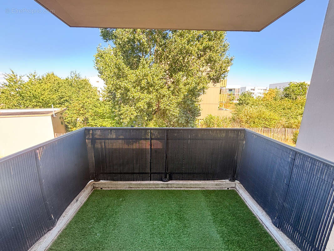 Appartement à VILLENAVE-D&#039;ORNON